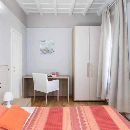 Spanish Steps House Vittoria Рим Екстер'єр фото