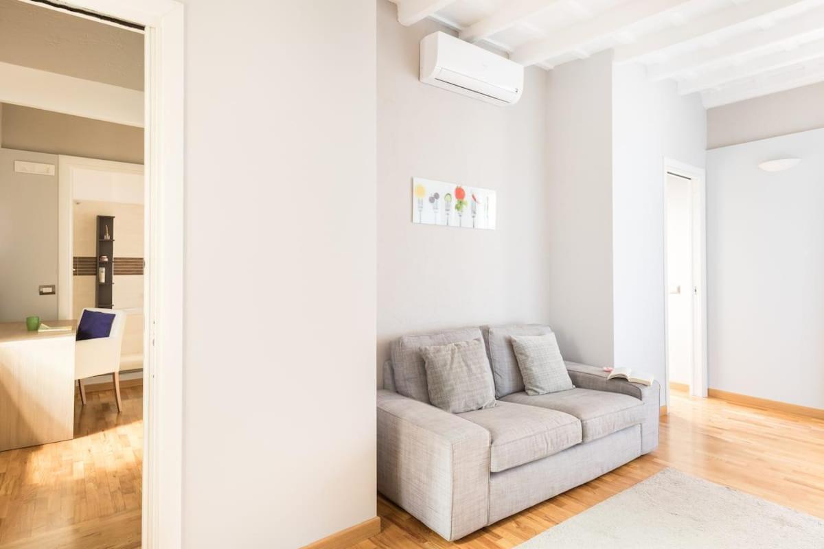 Spanish Steps House Vittoria Рим Екстер'єр фото