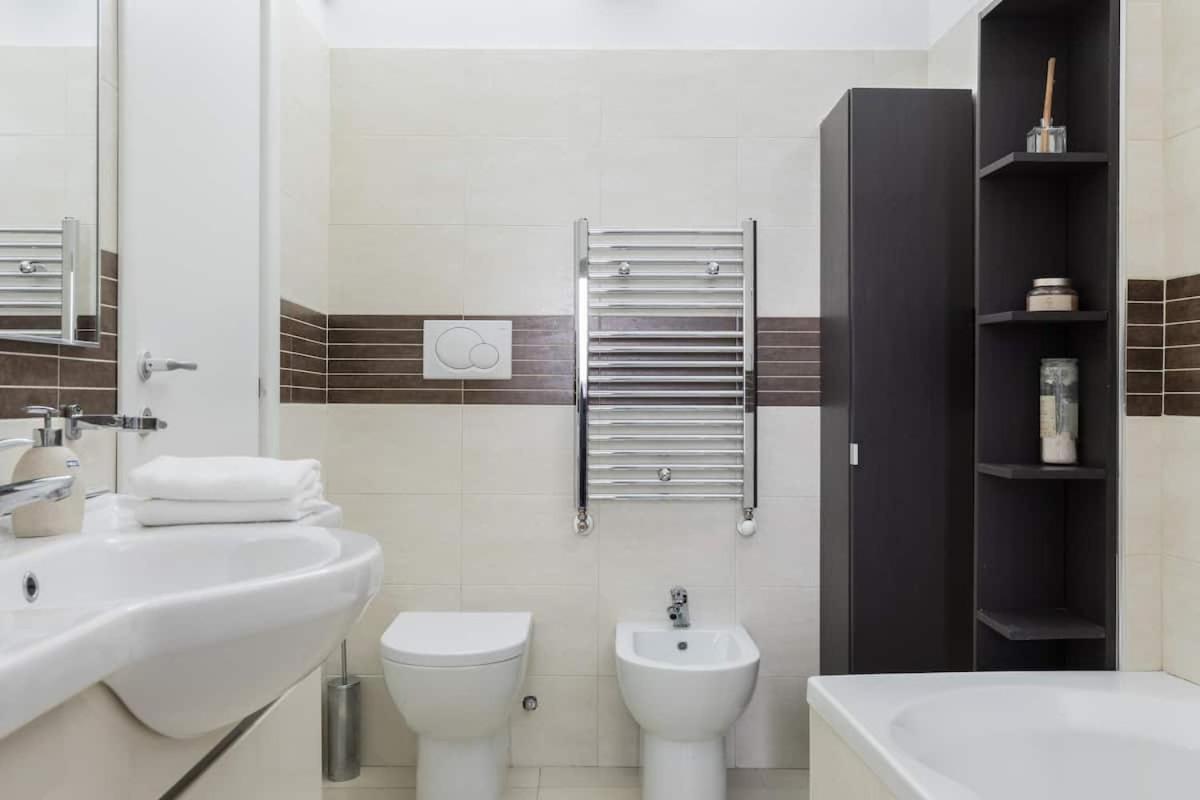 Spanish Steps House Vittoria Рим Екстер'єр фото